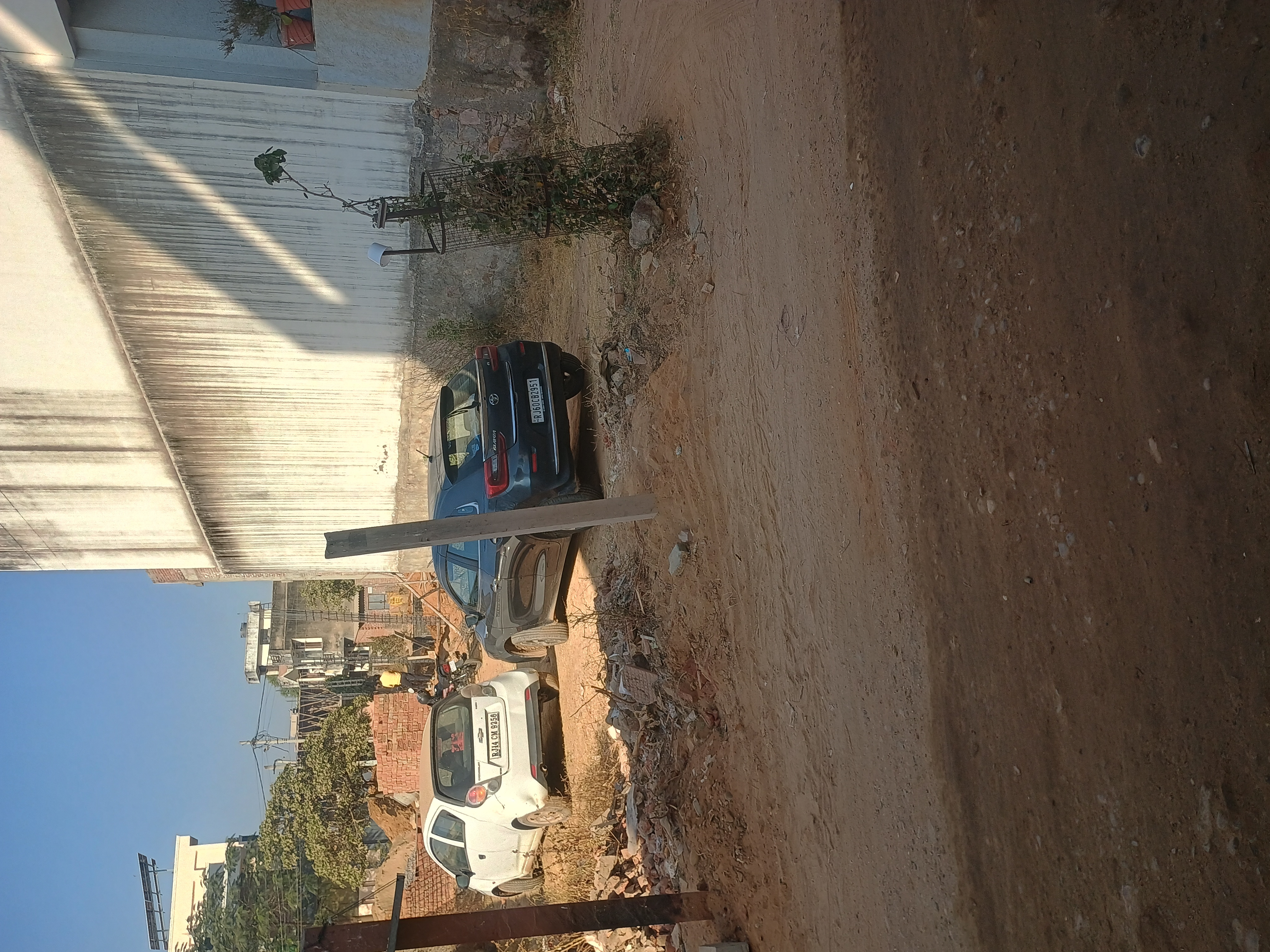 Plot For Sale in Dabas Road Suman Bihar no