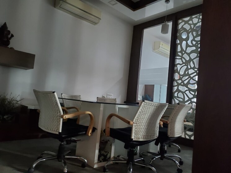 Team Area, sola Commercial Office Space 1600 Sq.Ft. In Sola Ahmedabad 8025652
