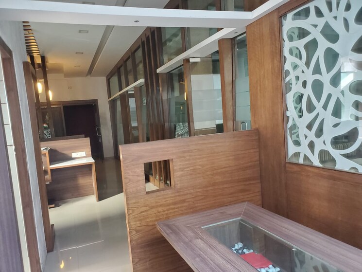 Other, sola Commercial Office Space 1600 Sq.Ft. In Sola Ahmedabad 8025652