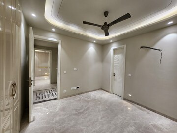 Room in 3 BHK Apartment at Conscient Hines Elevate, Sector 59 – for Rent