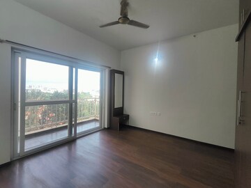 Room in 3 BHK Apartment at DNR Atmosphere, Varthur – for Sale