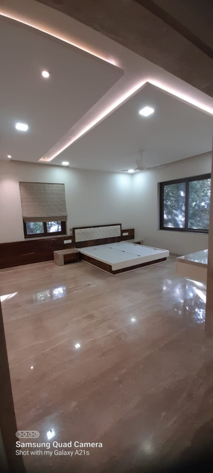 Room, banjara hills 4 Bedroom 3600 Sq.Ft. Apartment In Banjara Hills Hyderabad 8025876