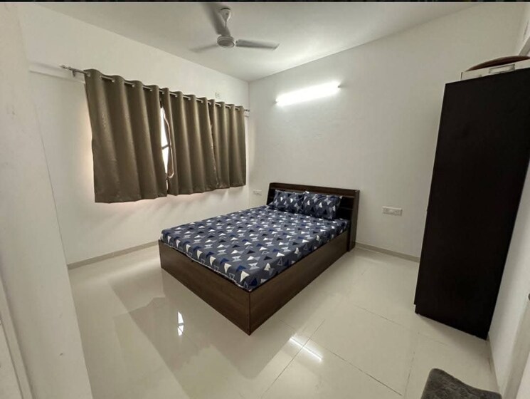 Bedroom, amanora-gold-towers 2 Bedroom 646 Sq.Ft. Apartment In Hadapsar Pune 8025883