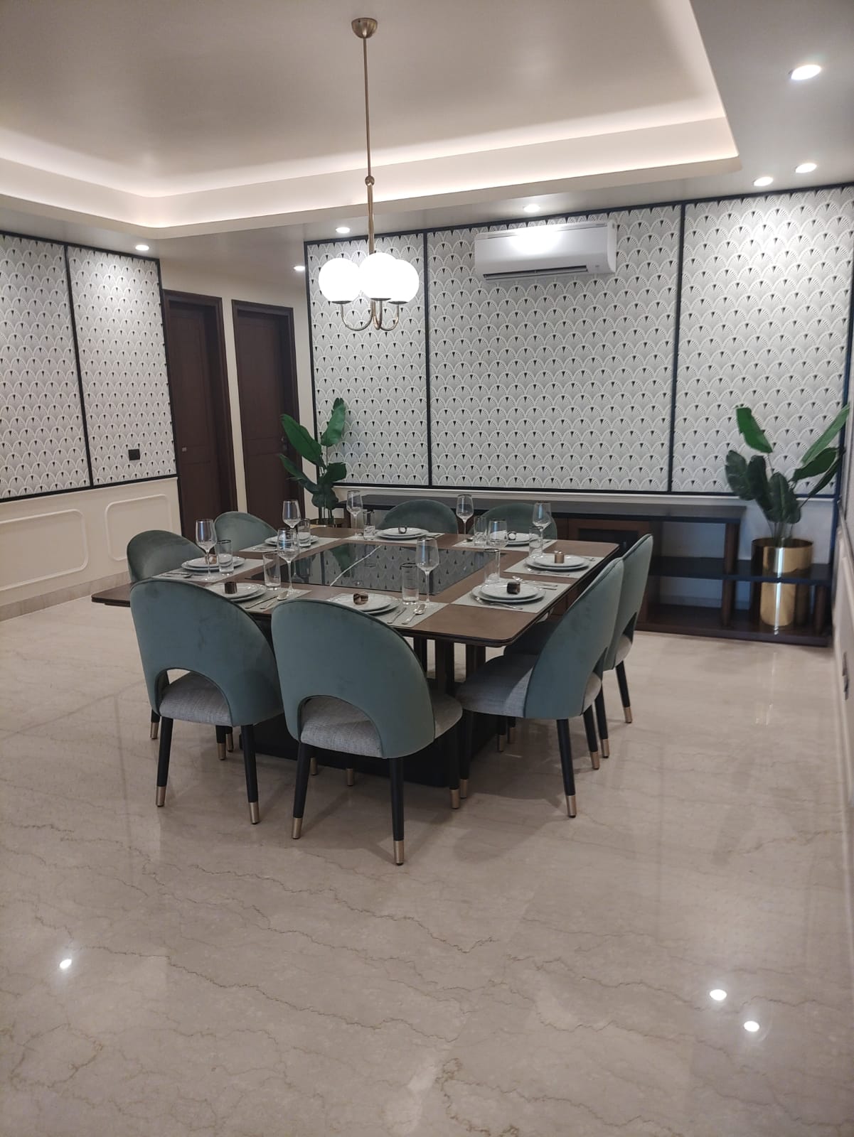 4 BHK + Servant Room 3389 Sq.Ft. Apartment in Eros Edenwood Towers