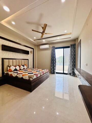 Bedroom in 5 BHK Villa at Mansarovar Extension – for Sale