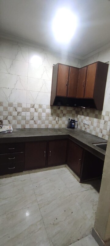 1 BHK Builder Floor For Rent in Saket