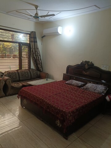 Bedroom in 2 BHK Independent House at Dhakoli Village – for Sale
