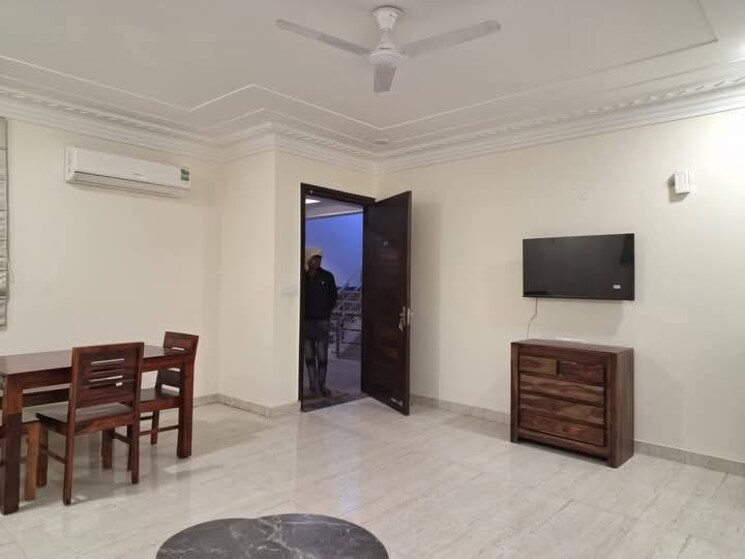 Master Bedroom, ats-marigold 4 Bedroom 4539 Sq.Ft. Apartment In Sector 89a Gurgaon 8026047