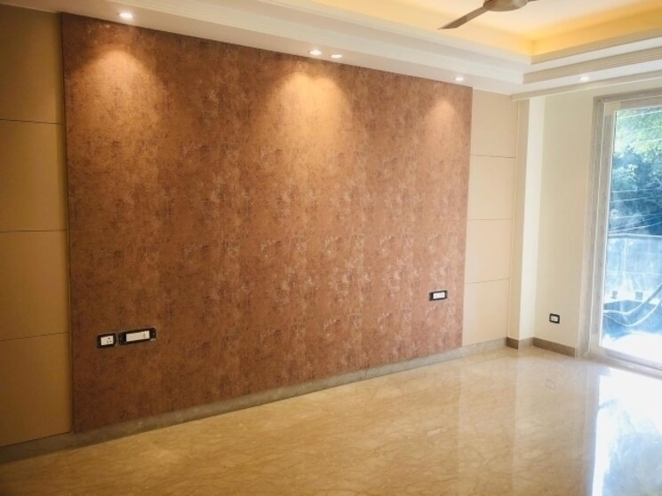 Room, sector 71 3 Bedroom 1800 Sq.Ft. Builder Floor In Sector 71 Gurgaon 8026092
