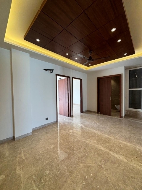 3 BHK + Servant Room,Study Room Builder Floor For Sale in Sector 89