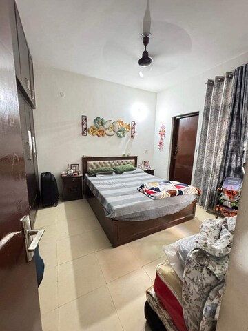 3 BHK Apartment For Rent in Emaar Palm Hills, Sector 77