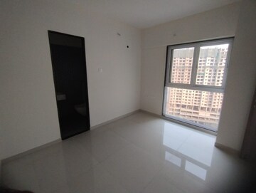 Master Bedroom in 2 BHK Apartment at Ashar Axis, Majiwada – for Rent