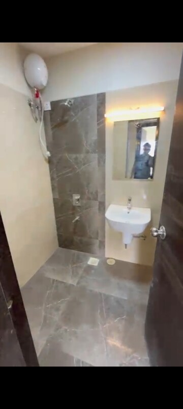 Bathroom in 2 BHK Apartment at Jogeshwari West – for Rent