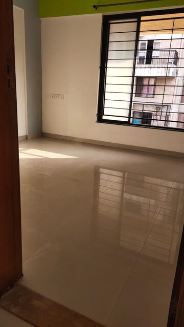 Room in 3 BHK Apartment at Shree Bal Kapil Aasmant, Pashan – for Sale