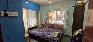 Bedroom in 2.5 BHK Apartment at Karve Nagar – for Rent