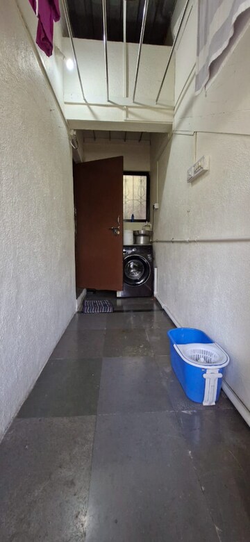 Master Bedroom in 2.5 BHK Apartment at Karve Nagar – for Rent