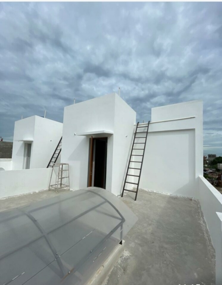 undefined, indira nagar 3.5 Bedroom 1050 Sq.Ft. Villa In Indira Nagar Lucknow 8026195