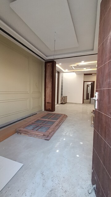 Room in 3 BHK Villa at Arsha Madhav Greens, Gomti Nagar – for Sale