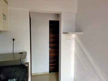Furnished Amenities in 1 BHK Apartment at Raunak Delight, Owale – for Rent