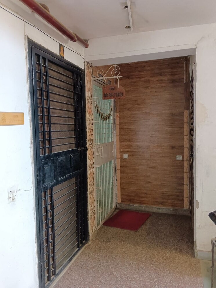 Bathroom, amrapali-silicon-city 3 Bedroom 1835 Sq.Ft. Apartment In Sector 76 Noida 8026270