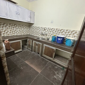 Kitchen in 2 BHK Builder Floor at Kotla Mubarakpur – for Rent
