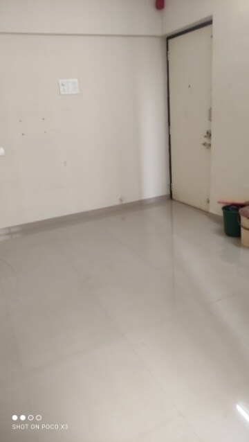 Room in 1 BHK Apartment at Rutu Enclave, Kasarvadavali – for Rent