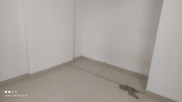 Room in 1 BHK Apartment at Rutu Enclave, Kasarvadavali – for Rent