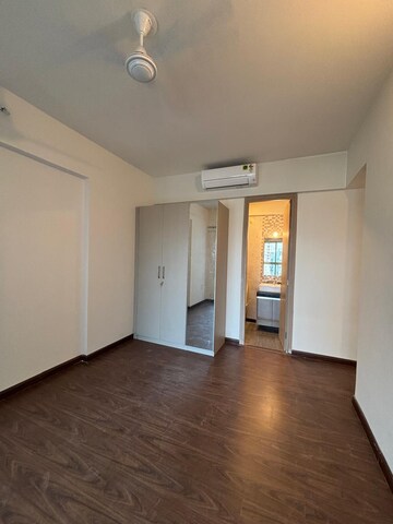2 BHK Apartment For Rent in Rajesh Raj Infinia, Malad West