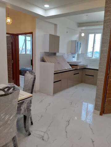 Master Bedroom in 3 BHK Builder Floor at Mansarovar Extension – for Sale