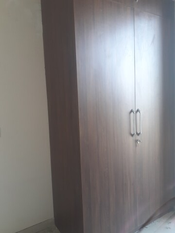 Bathroom in 2.5 BHK Apartment at Mahagun Mywoods, Sector 16c Greater Noida – for Rent