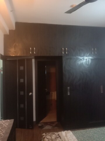 2 BHK Apartment For Rent in Mahagun Mywoods, Sector 16c Greater Noida