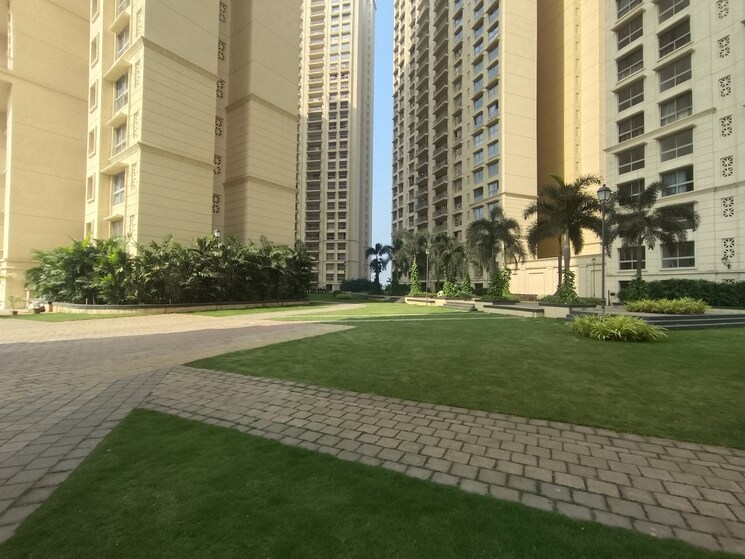 Exterior View, hiranandani-fortune-city 3 Bedroom 1362 Sq.Ft. Apartment In New Panvel Navi Mumbai 8026445