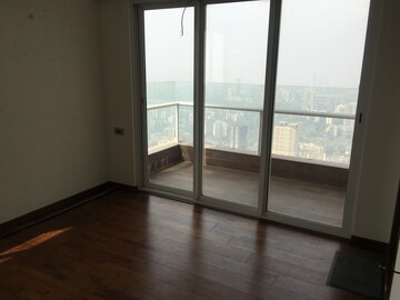 Room in 3 BHK Apartment at Omkar Alta Monte, Malad East – for Sale
