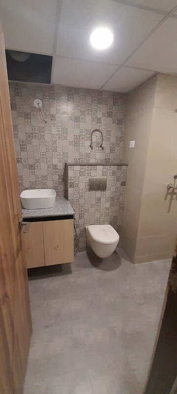 Bathroom in 2 BHK Apartment at Nimbus The Express Park View II, Chi V Greater Noida – for Sale