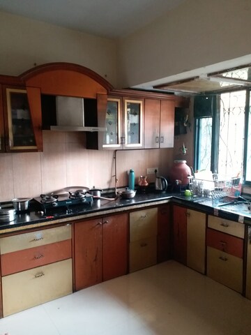 Master Bedroom in 1 BHK Apartment at Naupada – for Rent