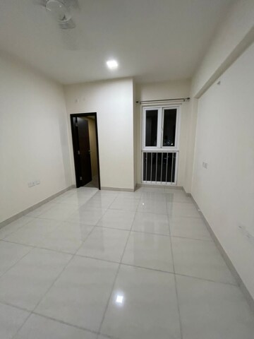 Bedroom in 6 BHK Apartment at Mahindra Windchimes, Bannerghatta Road – for Rent