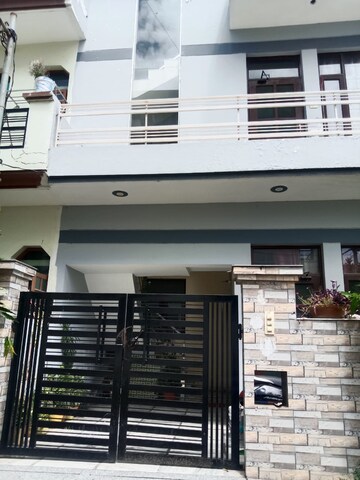 6 BHK Independent House – Exterior View View at City Pride Zirakpur, Ambala Highway - for Sale