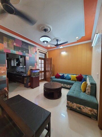 Living Room in 3 BHK Builder Floor at Vip Road – for Rent