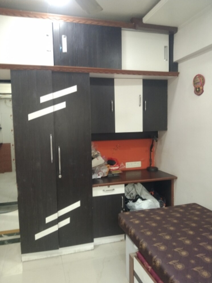 Kitchen, shri-senapati-bapat-chs 2 Bedroom 916 Sq.Ft. Apartment In Senapati Bapat Road Pune 8026527