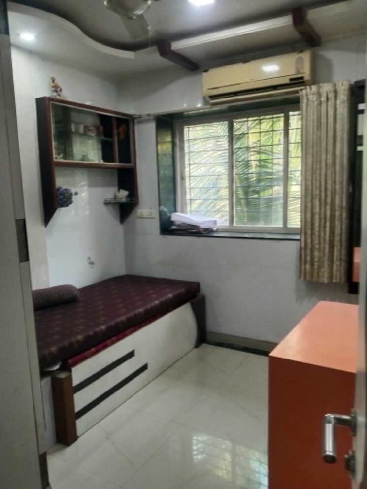 Kitchen, shri-senapati-bapat-chs 2 Bedroom 916 Sq.Ft. Apartment In Senapati Bapat Road Pune 8026527