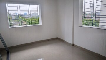 Room in 3 BHK Apartment at Keshtopur – for Sale