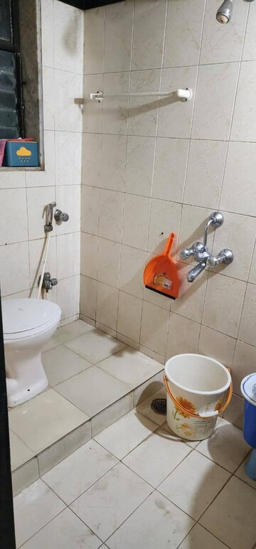Bathroom in 2 BHK Apartment at Jyoti Complex, Goregaon East – for Rent