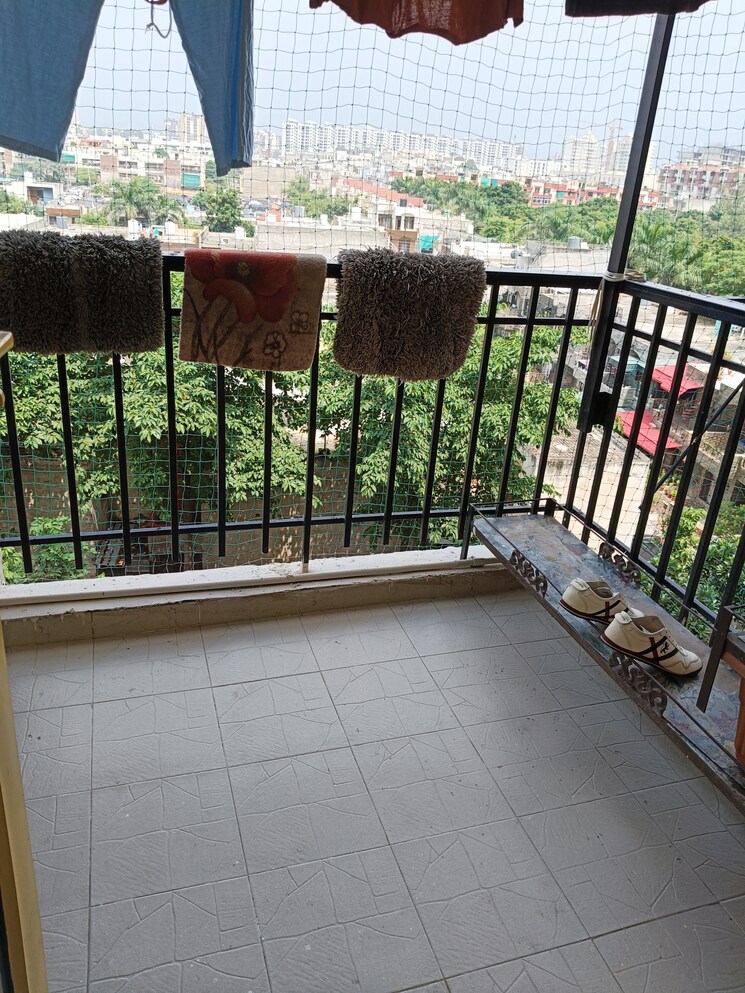 Balcony, sushma-elite-cross 3 Bedroom 1685 Sq.Ft. Apartment In Dhakoli Village Zirakpur 8026558