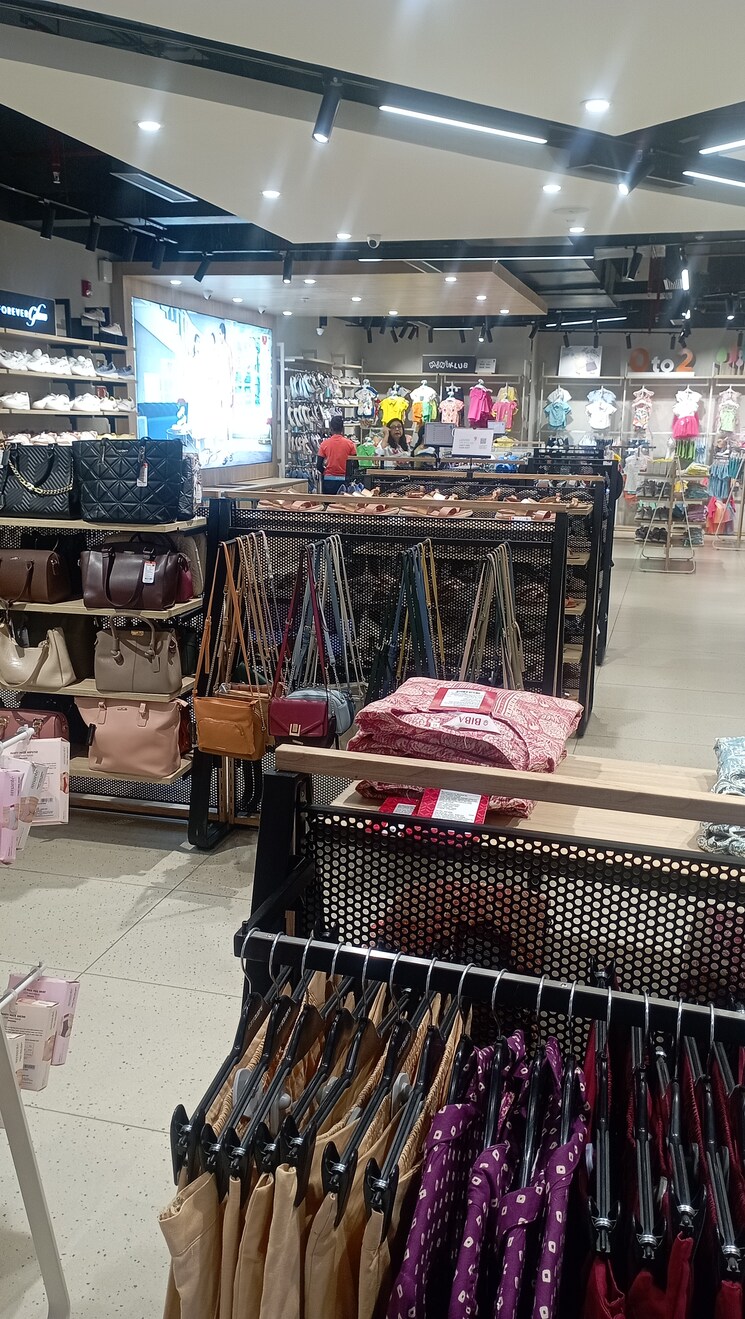 Exterior View, royal-oxford-street Commercial Showroom 1100 Sq.Ft. In Ambala Highway Zirakpur 8026566