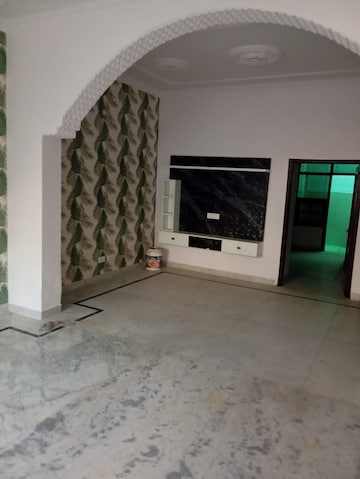 Parking in 2 BHK Independent House at Dhakoli Village – for Sale