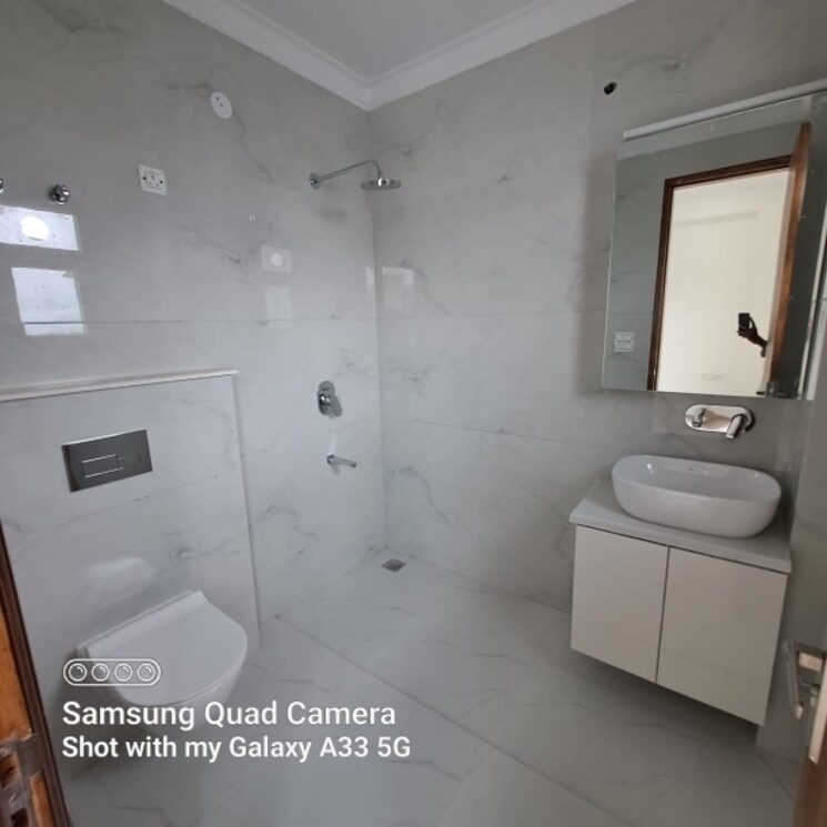 Master Bedroom, sector 14 3 Bedroom 2000 Sq.Ft. Builder Floor In Sector 14 Gurgaon 8026582