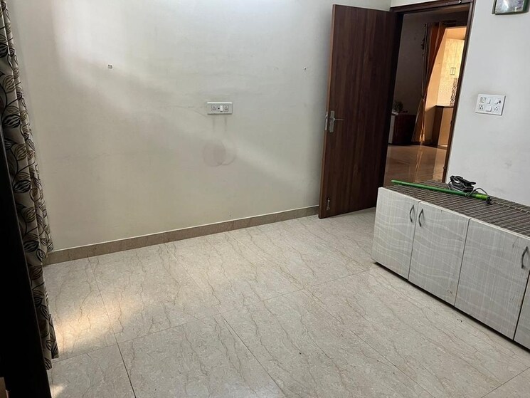 Master Bedroom, sector 14 3 Bedroom 2000 Sq.Ft. Builder Floor In Sector 14 Gurgaon 8026582