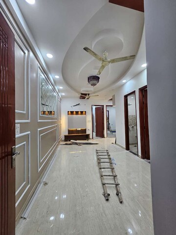 3 BHK Builder Floor For Rent in Gyan Khand