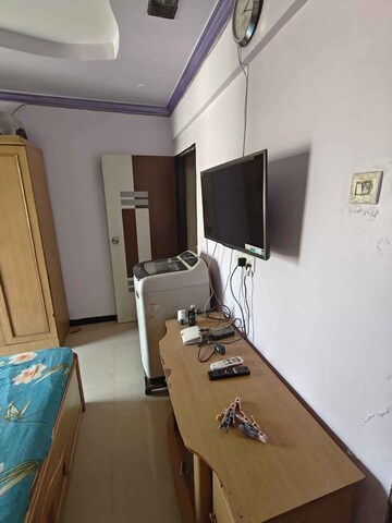 Master Bedroom in 1 BHK Apartment at Unicorn Global Arena, Naigaon East – for Rent