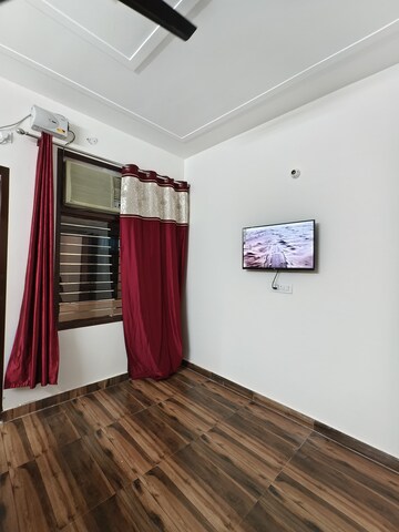 Bedroom in 1 BHK Builder Floor at Sector 115 – for Rent